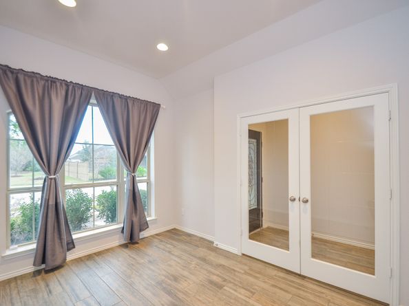 16159 Lower Pecos Street, Cypress TX 77433