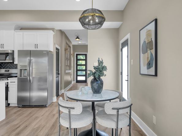 2107 Esther Drive A/B, Houston TX 77088