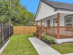 4412 Sayers Street, Houston TX 77026