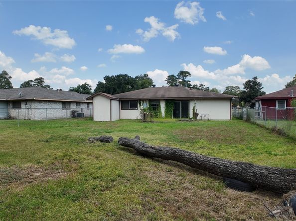 8522 Rinn Street, Houston TX 77078
