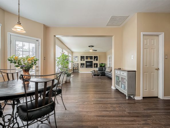 14723 Chapelbrook Lane, Houston TX 77095