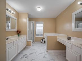 14723 Chapelbrook Lane, Houston TX 77095