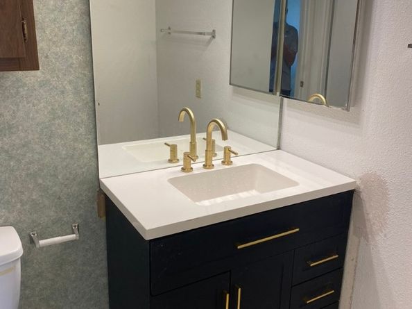 1516 Bay Area Boulevard L6, Houston TX 77058