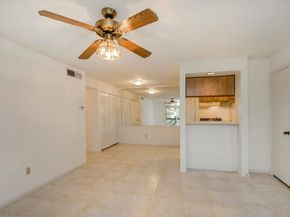 1516 Bay Area Boulevard L6, Houston TX 77058