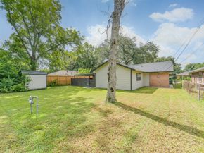715 E Twickenham Trail, Houston TX 77076