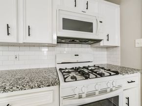 715 E Twickenham Trail, Houston TX 77076