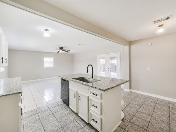 715 E Twickenham Trail, Houston TX 77076