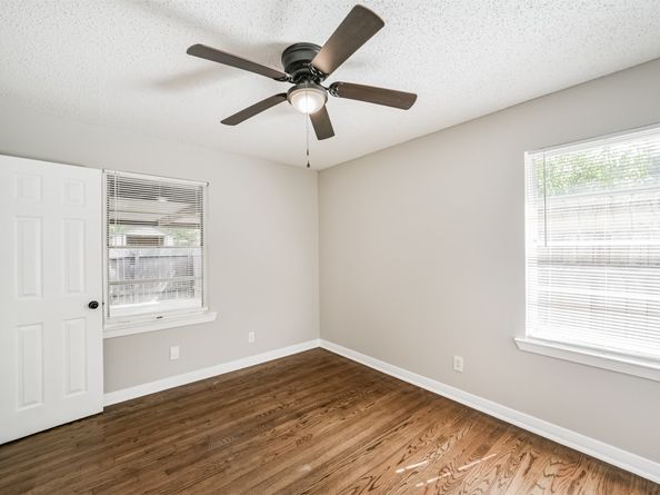 715 E Twickenham Trail, Houston TX 77076
