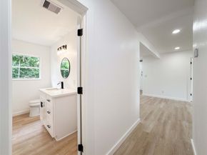 5754 Belneath Street, Houston TX 77033