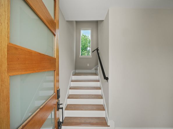 357 Cavalcade Street, Houston TX 77009