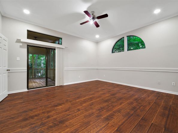 34 W Trace Creek Drive, The Woodlands TX 77381