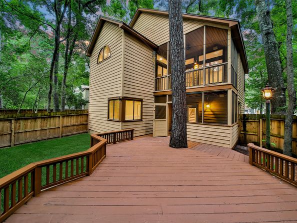 34 W Trace Creek Drive, The Woodlands TX 77381