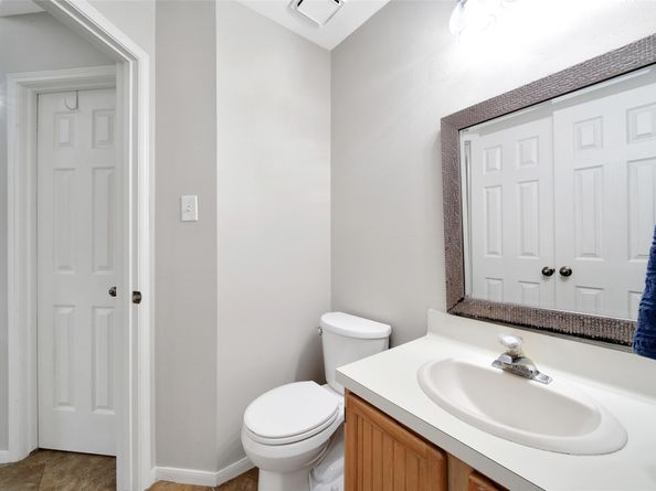 34 W Trace Creek Drive, The Woodlands TX 77381