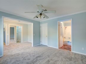 1424 Silverpines Road 1424, Houston TX 77062