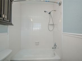 1424 Silverpines Road 1424, Houston TX 77062