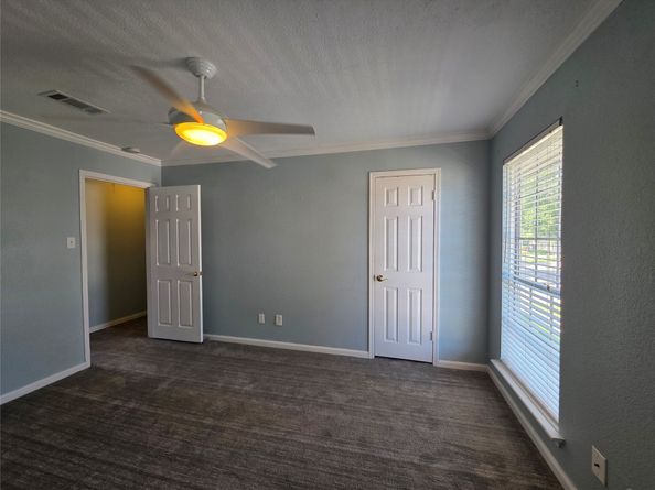 1424 Silverpines Road 1424, Houston TX 77062