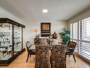 651 Bering Drive 1502, Houston TX 77057