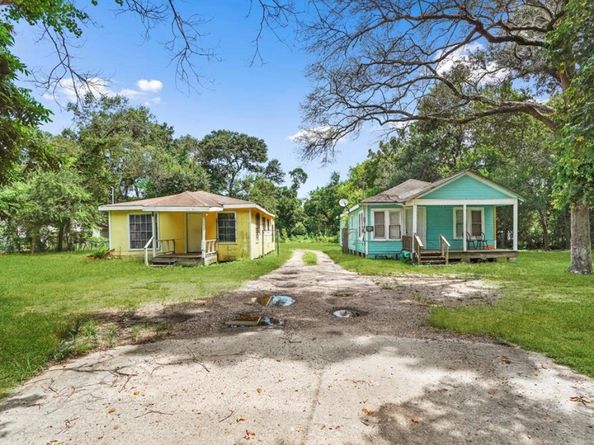 4715 Terrell Street, Houston TX 77093