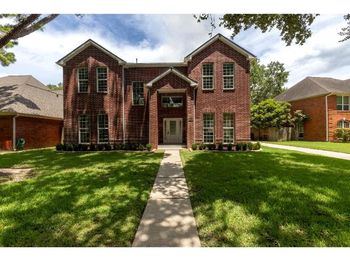3303 Vista Lake Drive