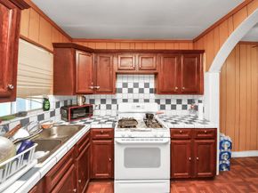 6646 Sherman Street, Houston TX 77011