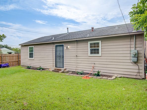 10209 Cathedral Drive, Houston TX 77051
