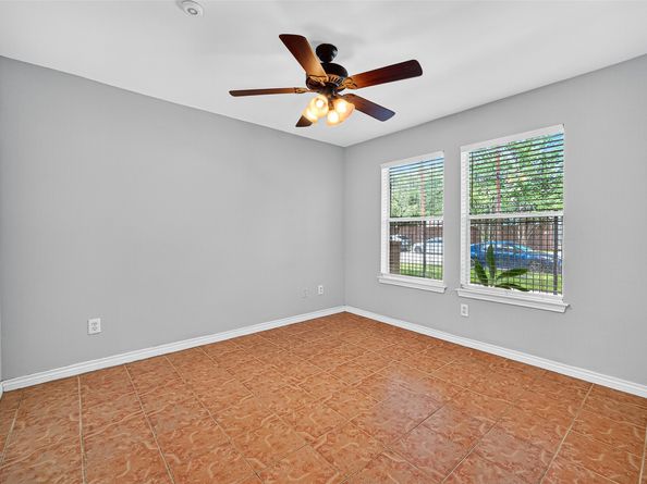 1410 Tuam Street, Houston TX 77004