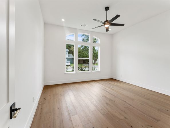 8553 Western Drive, Houston TX 77055