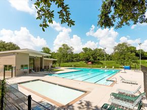 1023 Coachlight Drive, Houston TX 77077