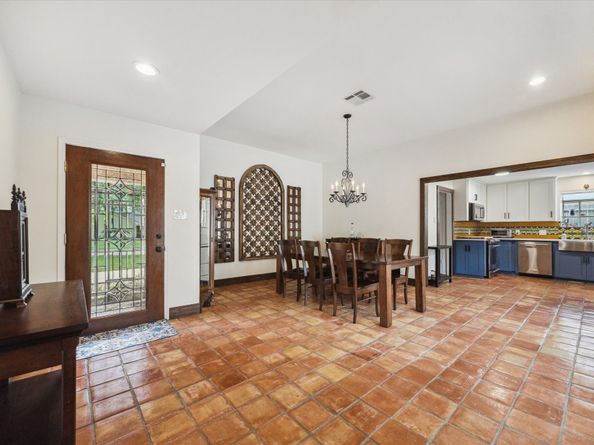 1023 Coachlight Drive, Houston TX 77077