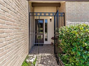 11842 Briar Forest Drive, Houston TX 77077