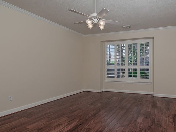 23 E Royal Mews, Conroe TX 77384