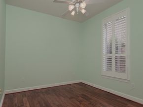 23 E Royal Mews, Conroe TX 77384