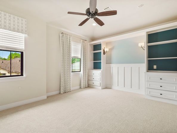 1 E Shadow Creek Villas Loop, Spring TX 77389
