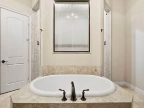 1 E Shadow Creek Villas Loop, Spring TX 77389