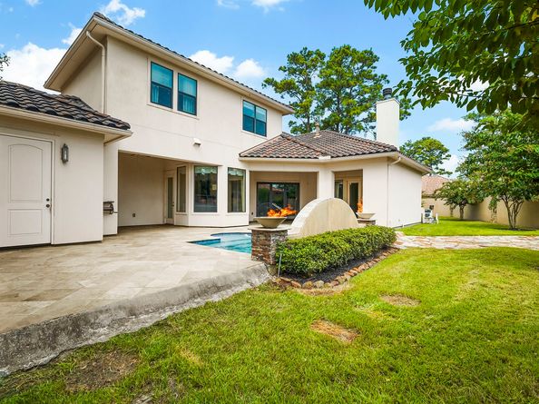 1 E Shadow Creek Villas Loop, Spring TX 77389