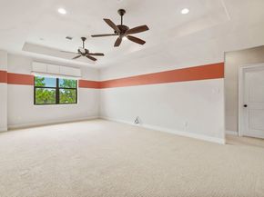 1 E Shadow Creek Villas Loop, Spring TX 77389