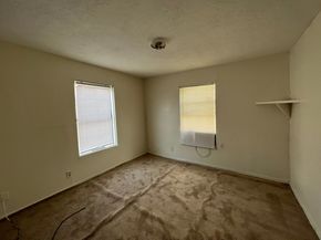 6513 Airport Boulevard, Houston TX 77048