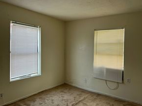 6513 Airport Boulevard, Houston TX 77048