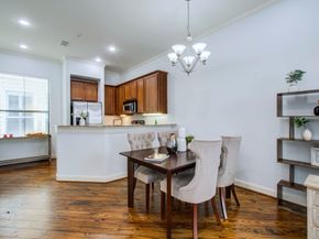 202 Mcgowen Street F, Houston TX 77006