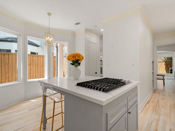 2650 Westgate Street, Houston TX 77098
