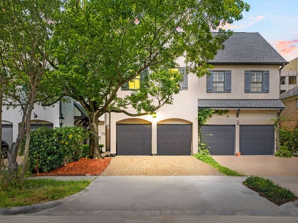 2650 Westgate Street, Houston TX 77098