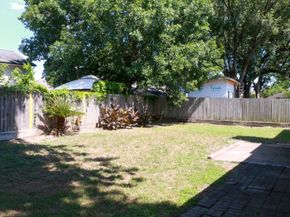 9922 Hibernia Drive, Houston TX 77088