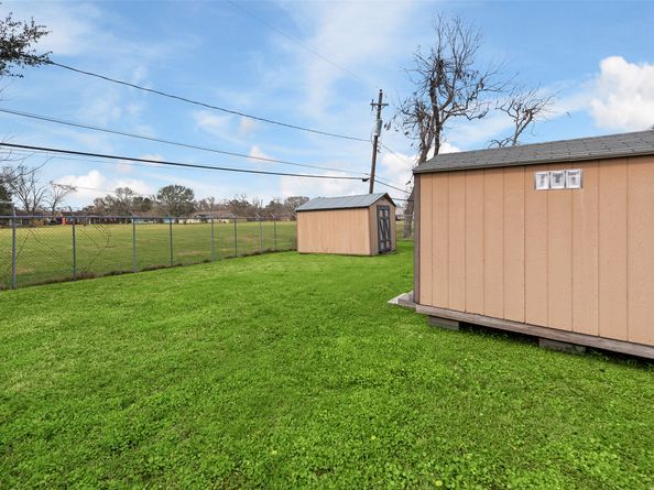 6046 Harbrook Drive, Houston TX 77087