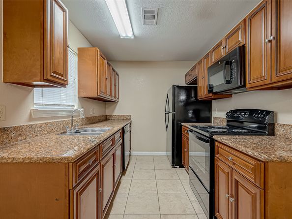 4406 Dacca Drive, Houston TX 77047