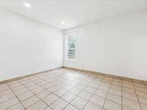5210 Weslayan St Street 112, Houston TX 77005