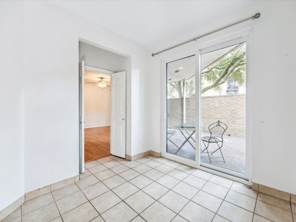 5210 Weslayan St Street 112, Houston TX 77005