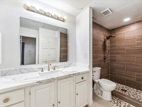 5210 Weslayan St Street 112, Houston TX 77005
