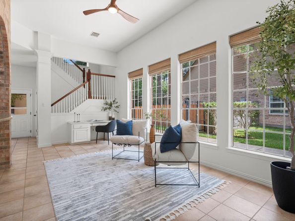 35 Dewdrift Place, The Woodlands TX 77382