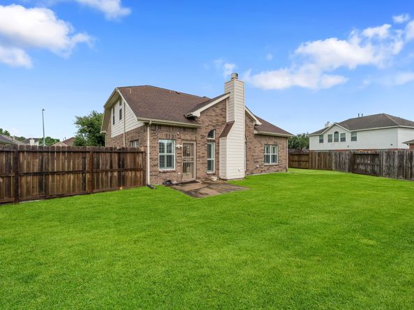 10326 Low Bridge Lane, Sugar Land TX 77498