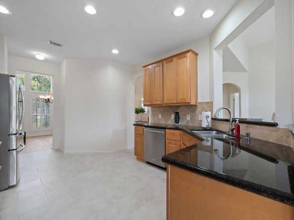 10326 Low Bridge Lane, Sugar Land TX 77498